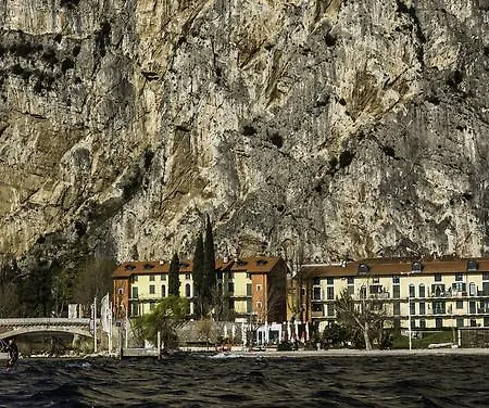 Campione Del Garda Surf House Pieve (Lombardy)